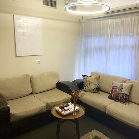 Citynest Apartments, 3-Minute Walk From The Skanderbeg Square Tiranë Eksteriør bilde